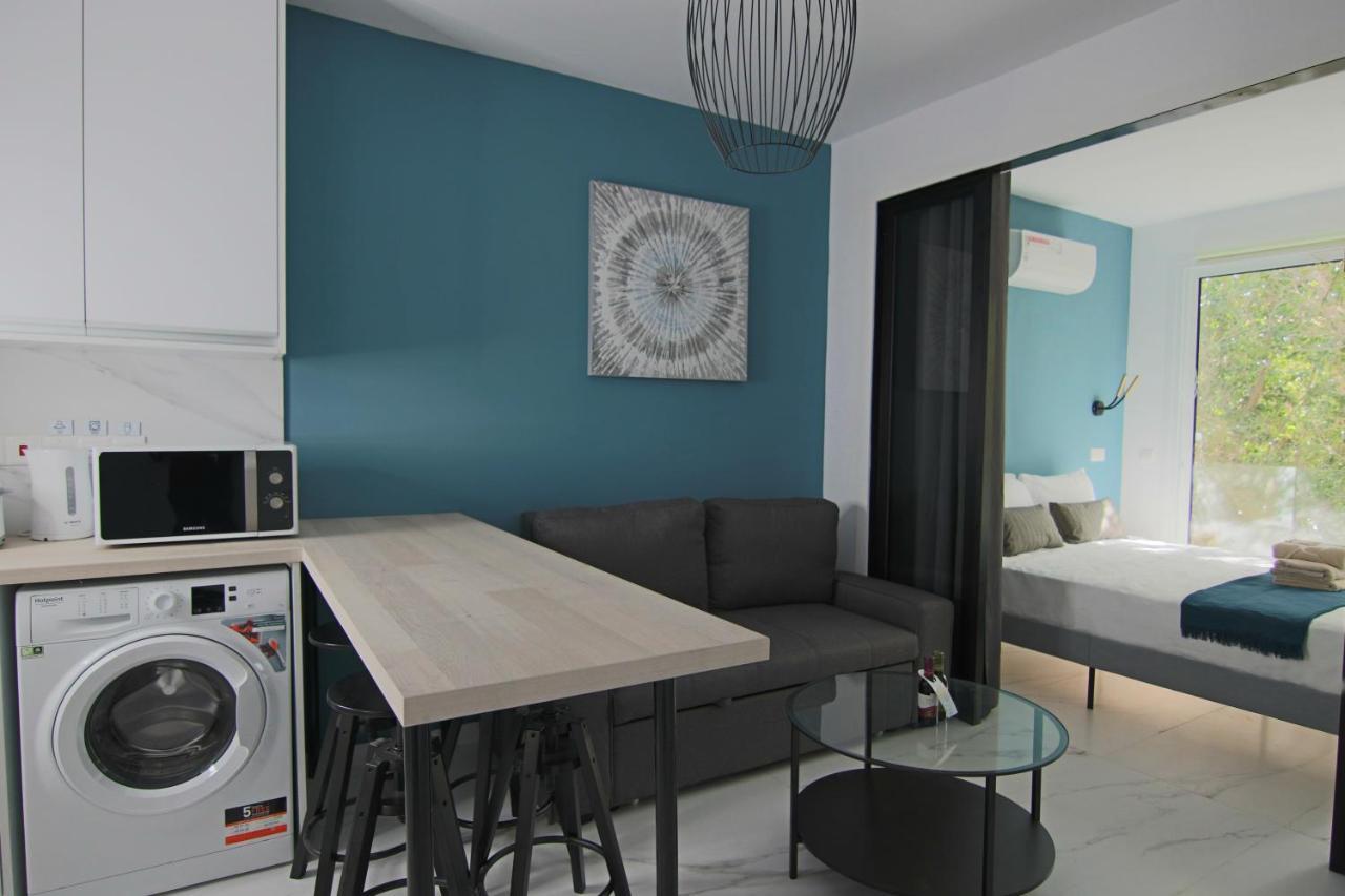 Phaedrus Living Seaside Romantic Flat Limnaria 123 Paphos Exteriör bild
