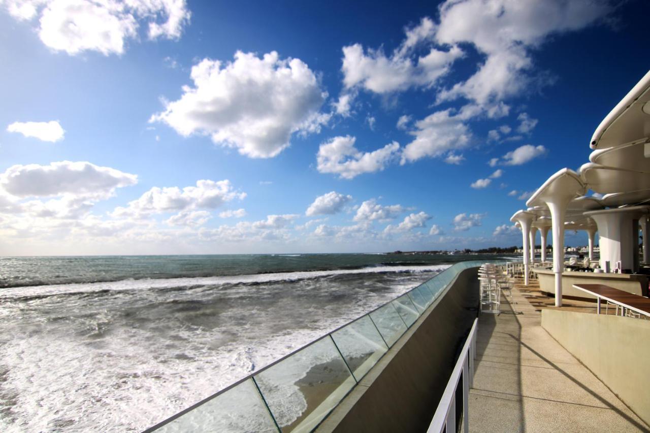 Phaedrus Living Seaside Romantic Flat Limnaria 123 Paphos Exteriör bild